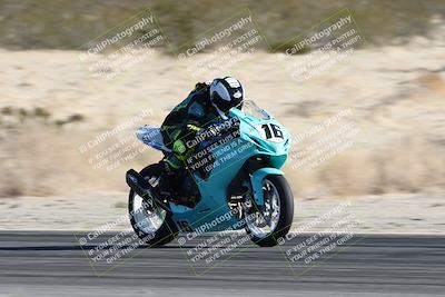 media/Dec-07-2025-CVMA (Sun) [[3e7d2de5dc]]/Race 8-Middleweight Shootout/